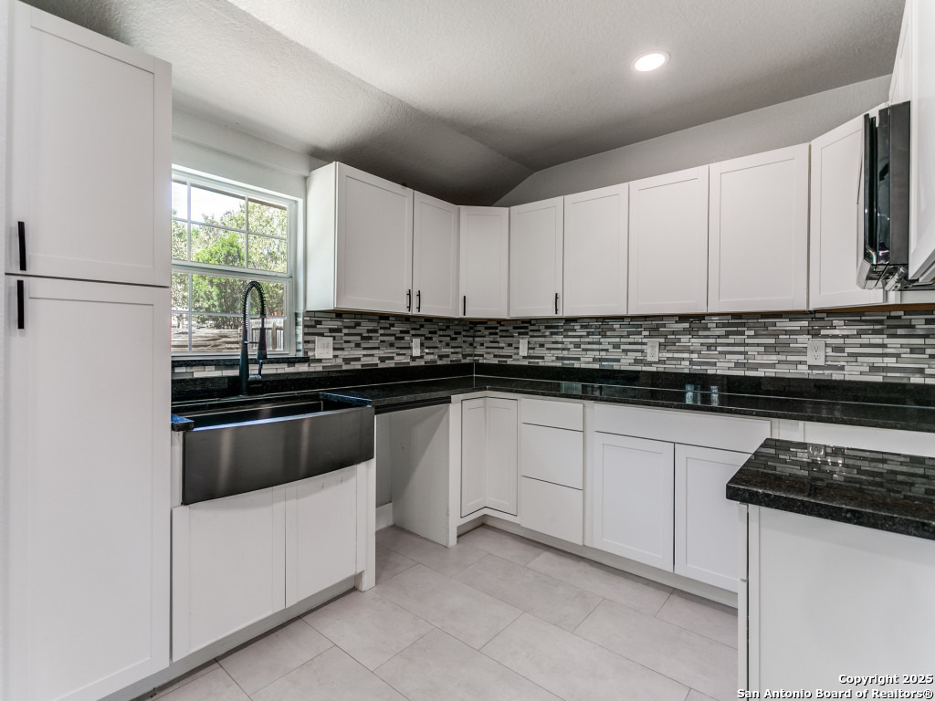 5422 Cerro Vista