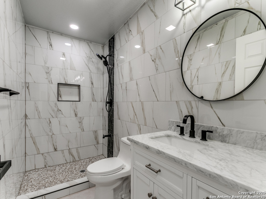 5422 Cerro Vista