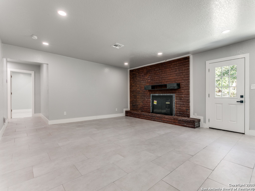 5422 Cerro Vista