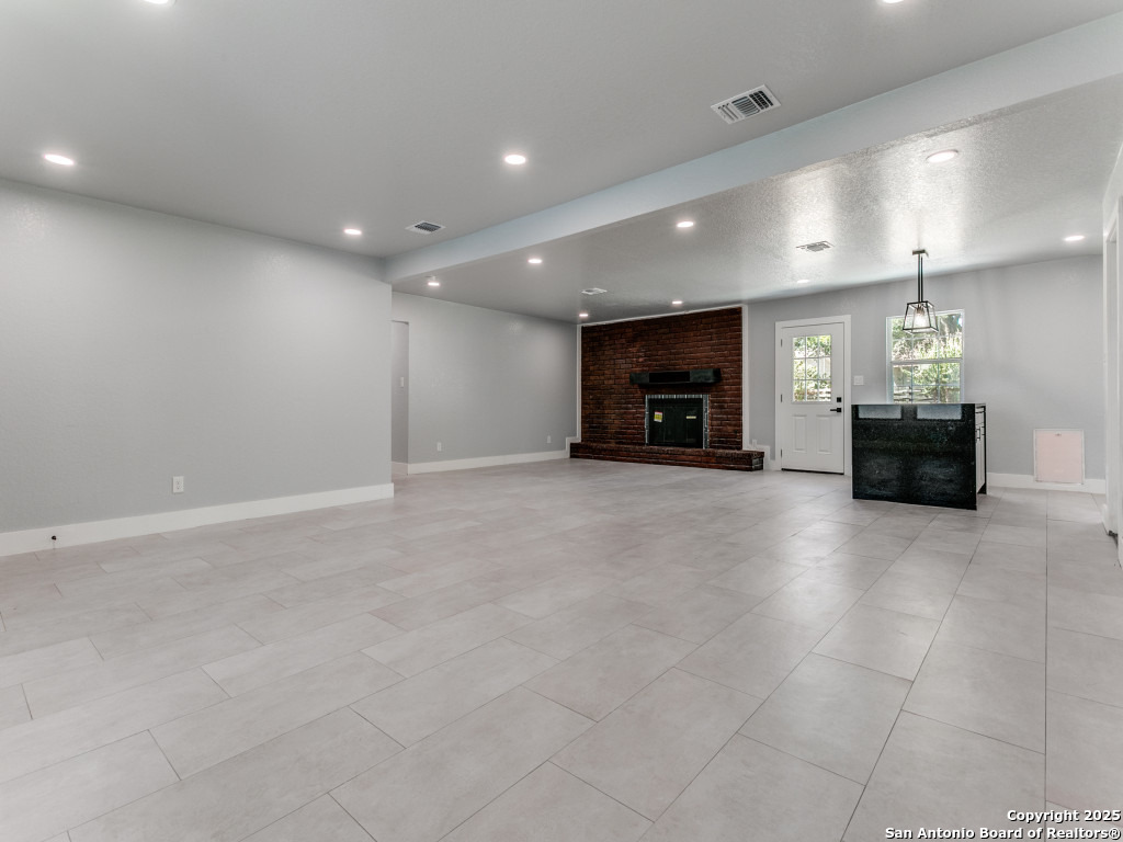 5422 Cerro Vista