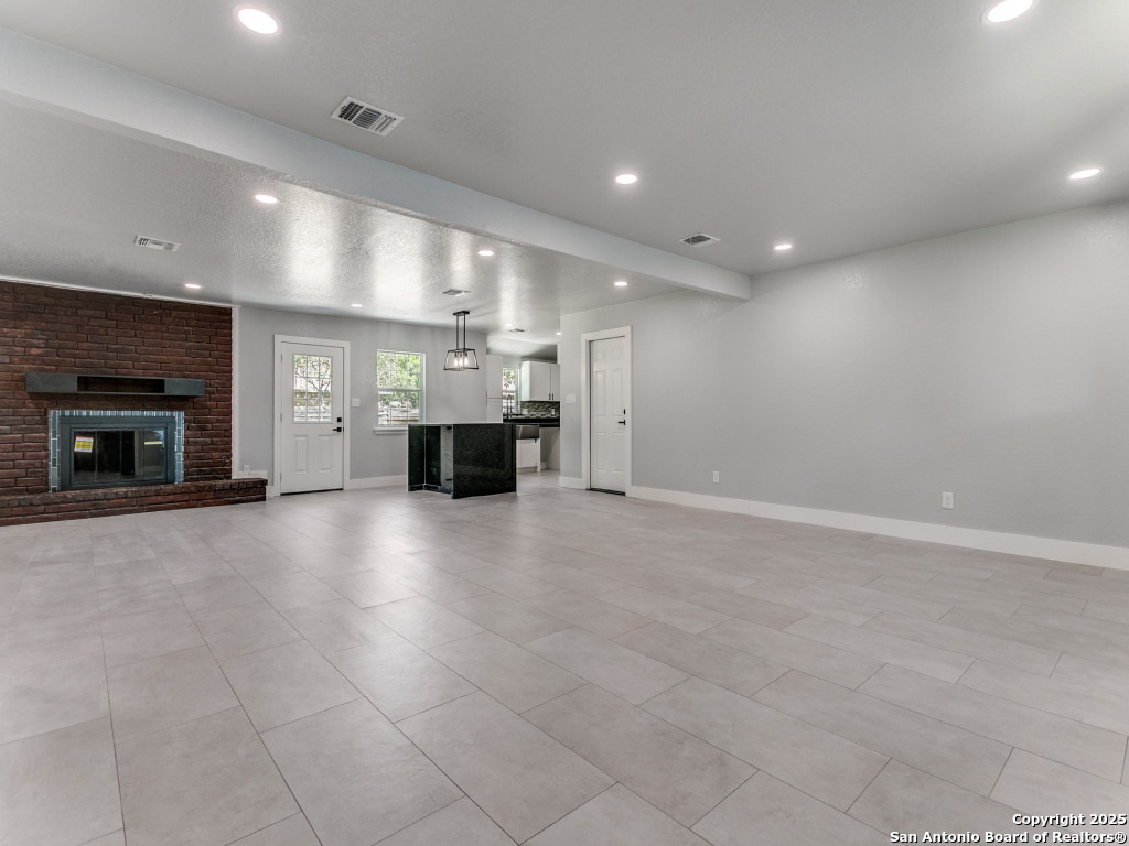 5422 Cerro Vista