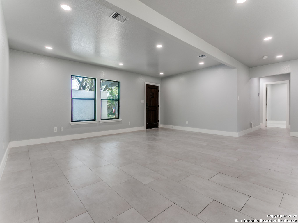 5422 Cerro Vista