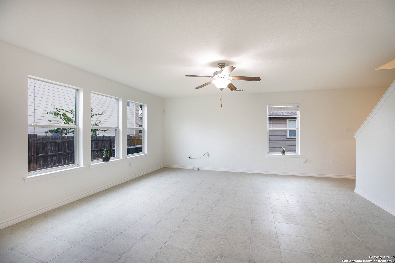 8607 Egret Ct