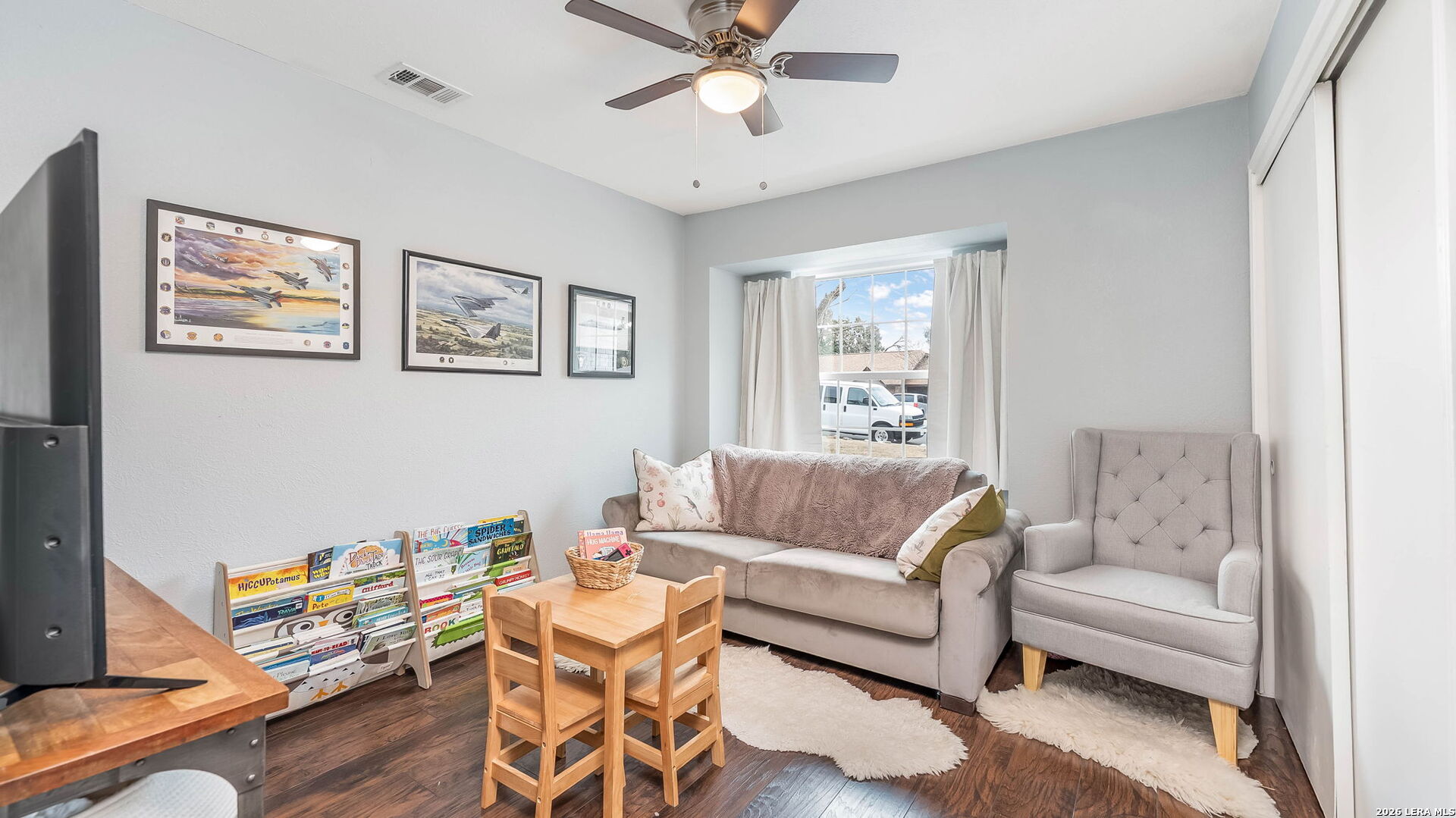 7863 Hawk Trail