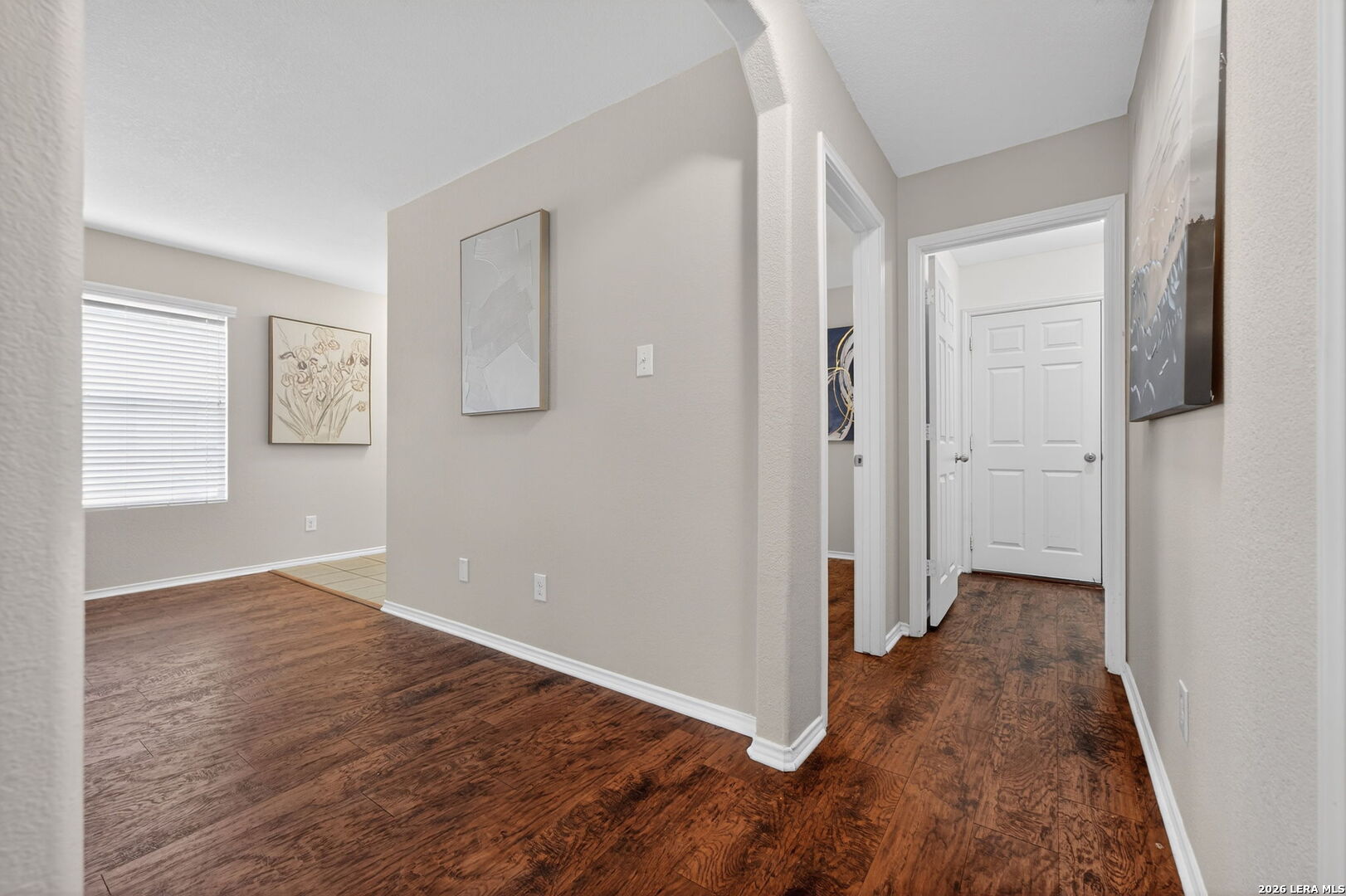 25011 Longbranch