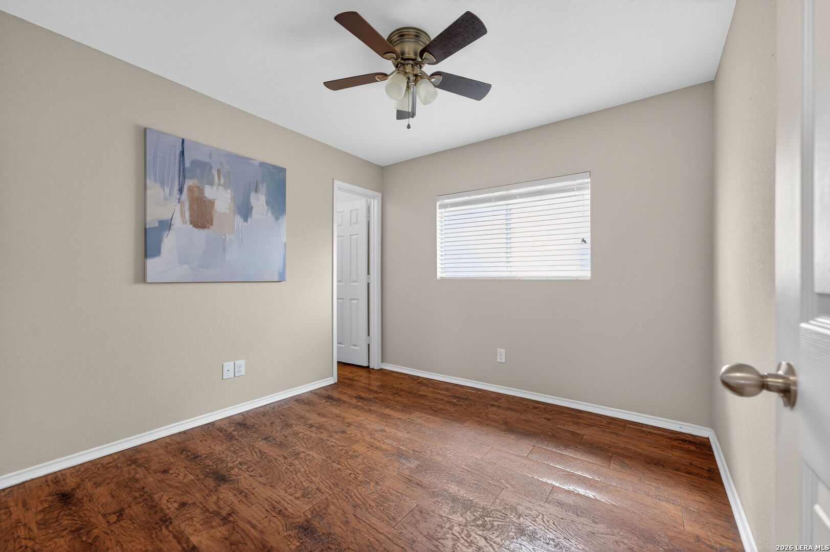 25011 Longbranch