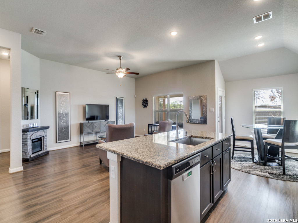 205 Parkview