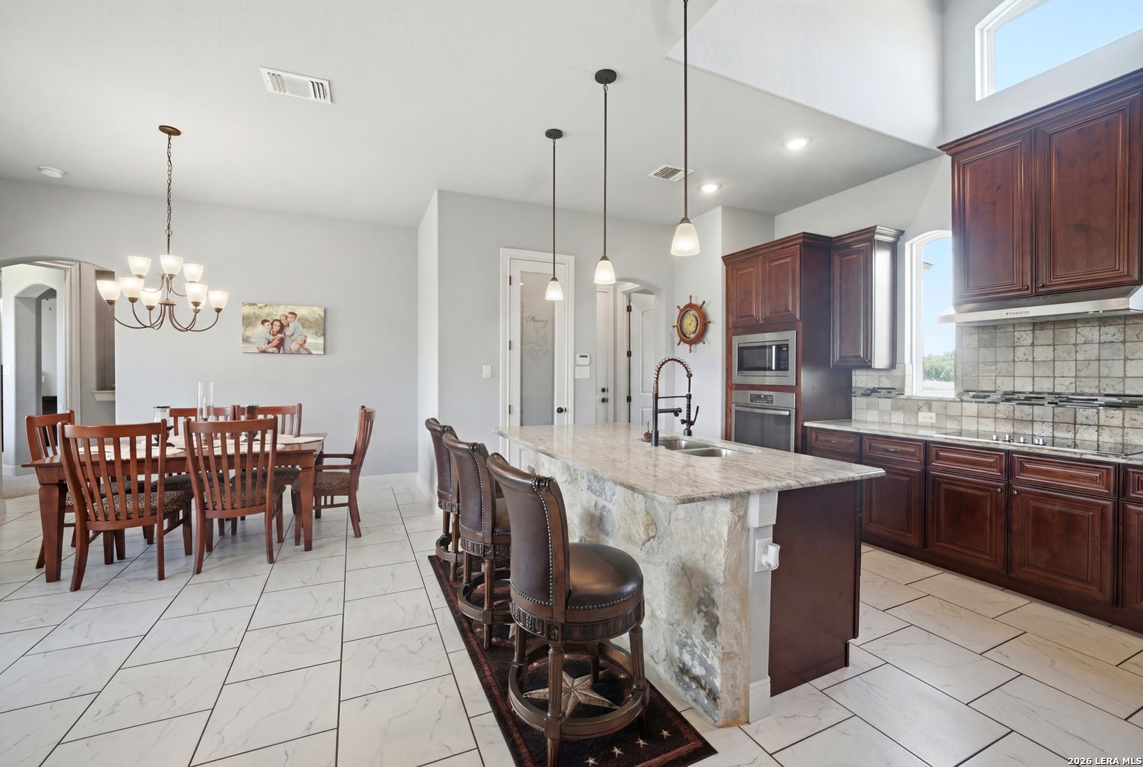 124 Merlin Ct