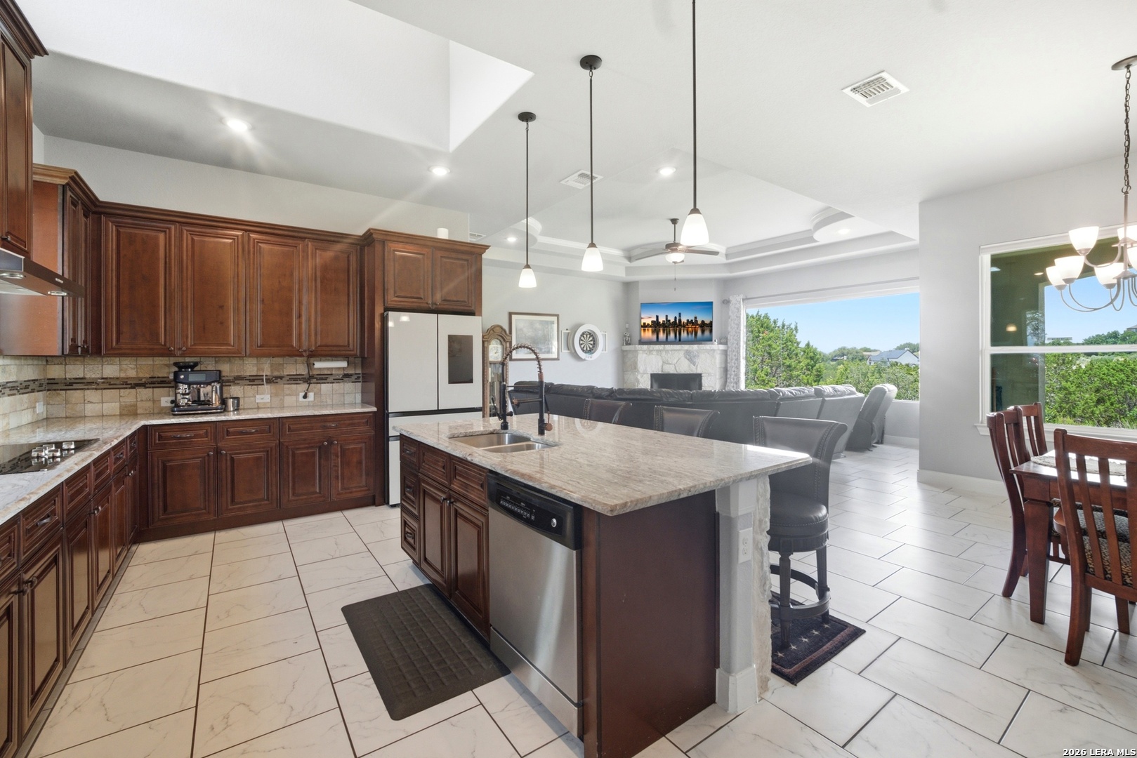 124 Merlin Ct