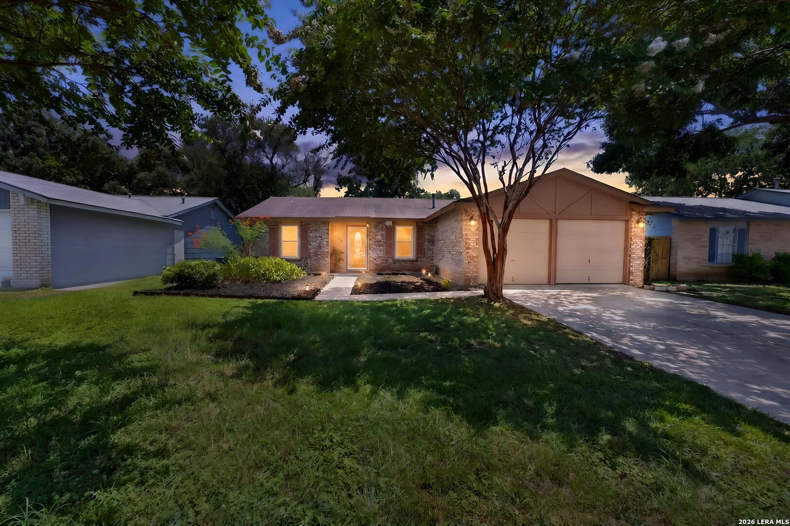 9350 Cliff Way
