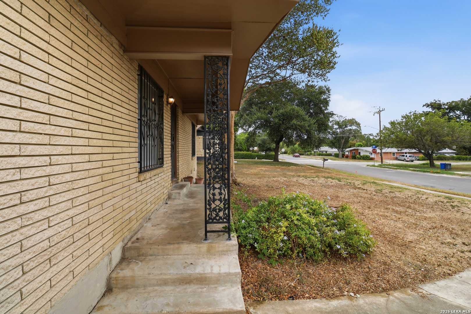 407 MONTPELIER DR