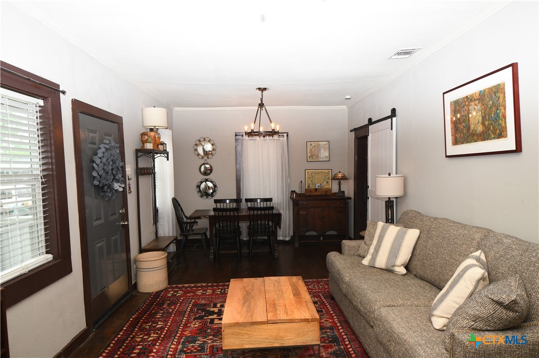 834 Potomac