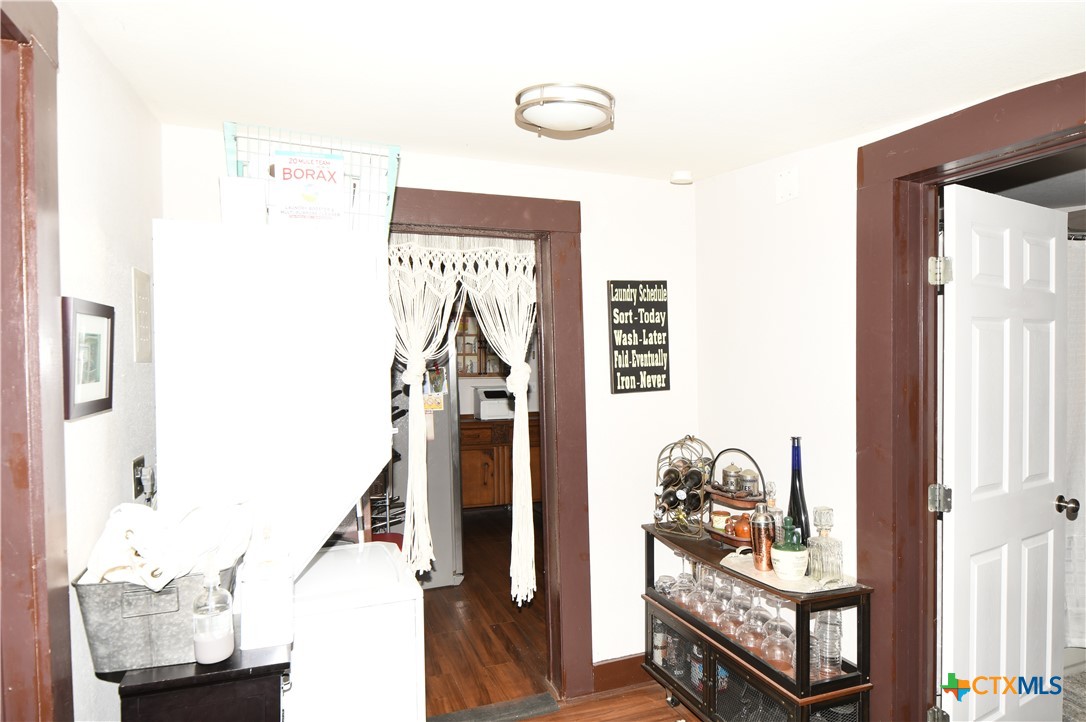 834 Potomac