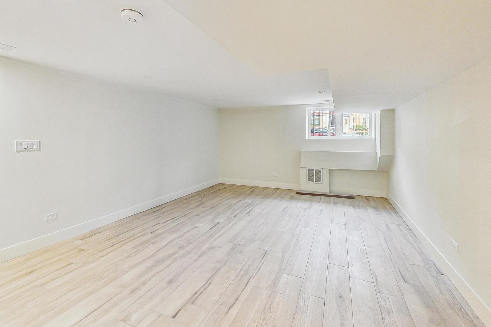 4734 S Langley Avenue