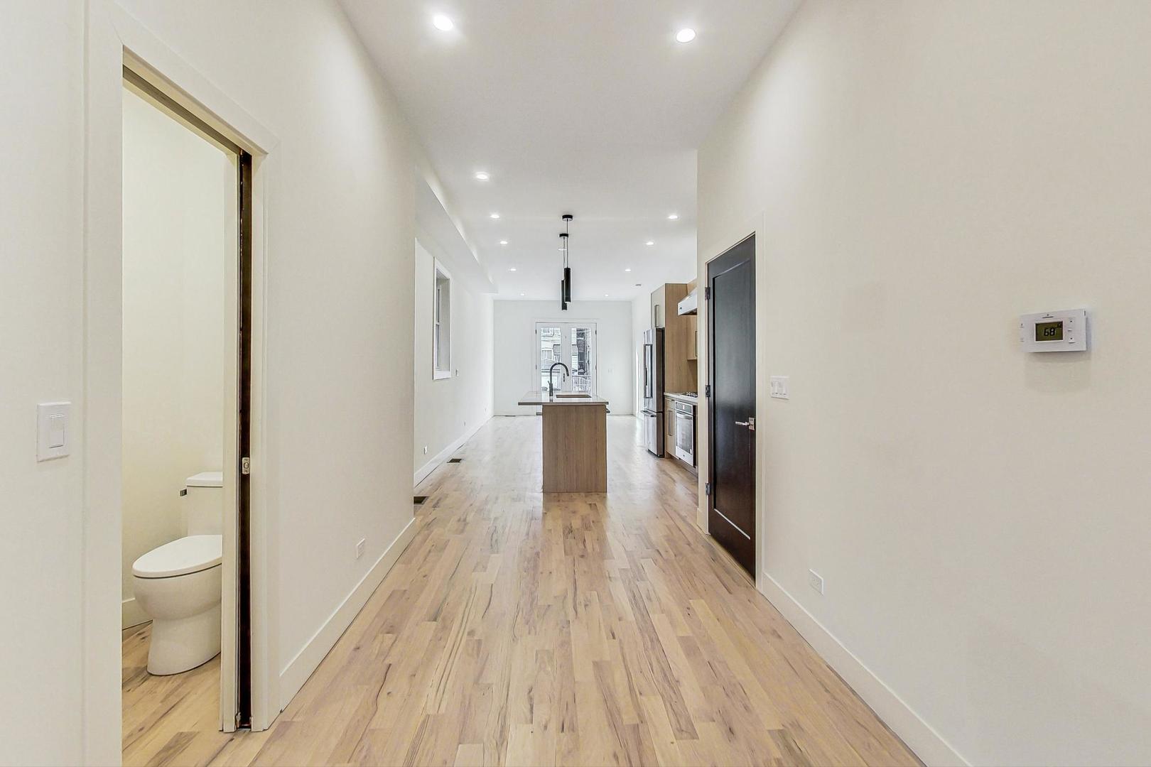 4734 S Langley Avenue