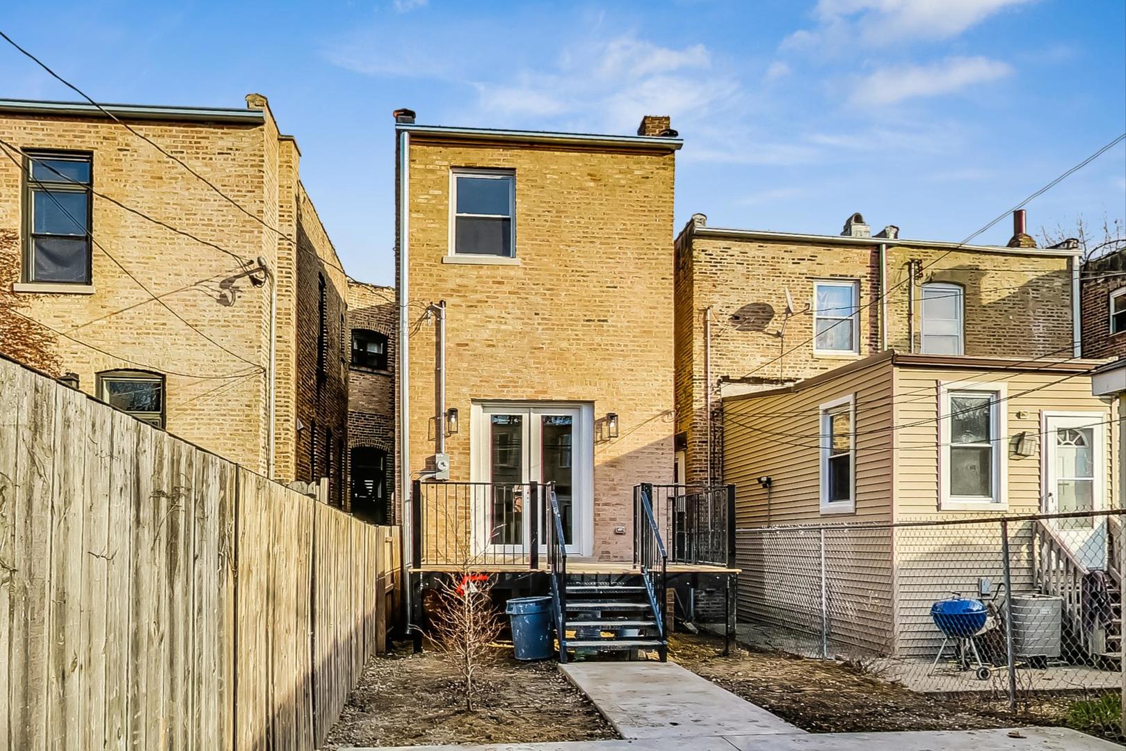 4734 S Langley Avenue