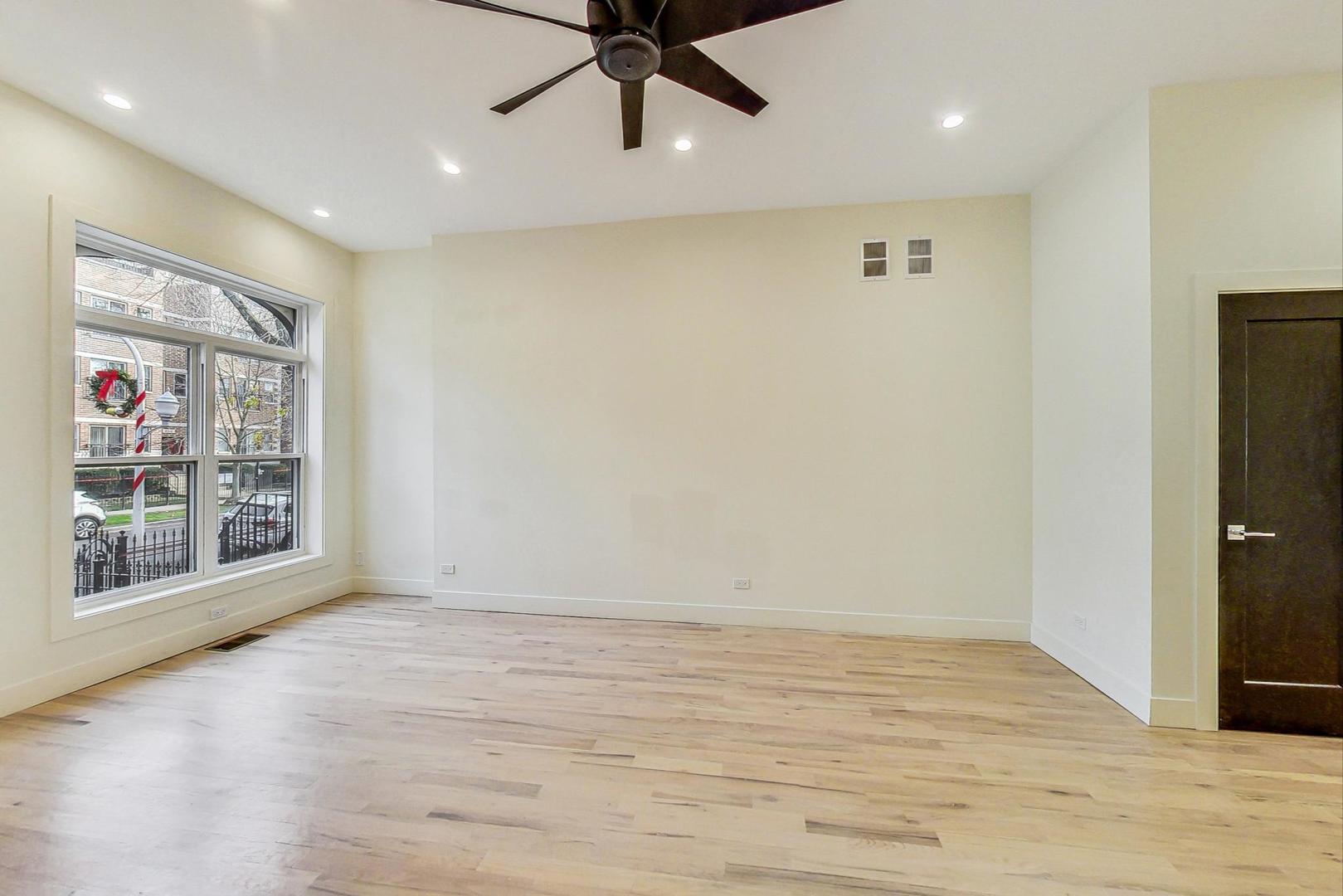 4734 S Langley Avenue