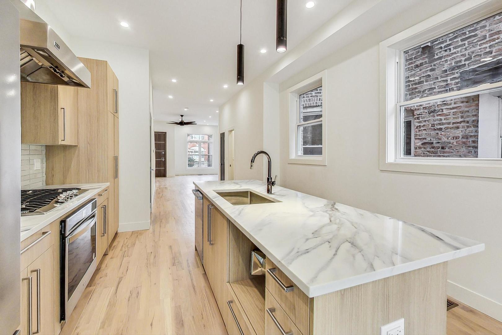 4734 S Langley Avenue