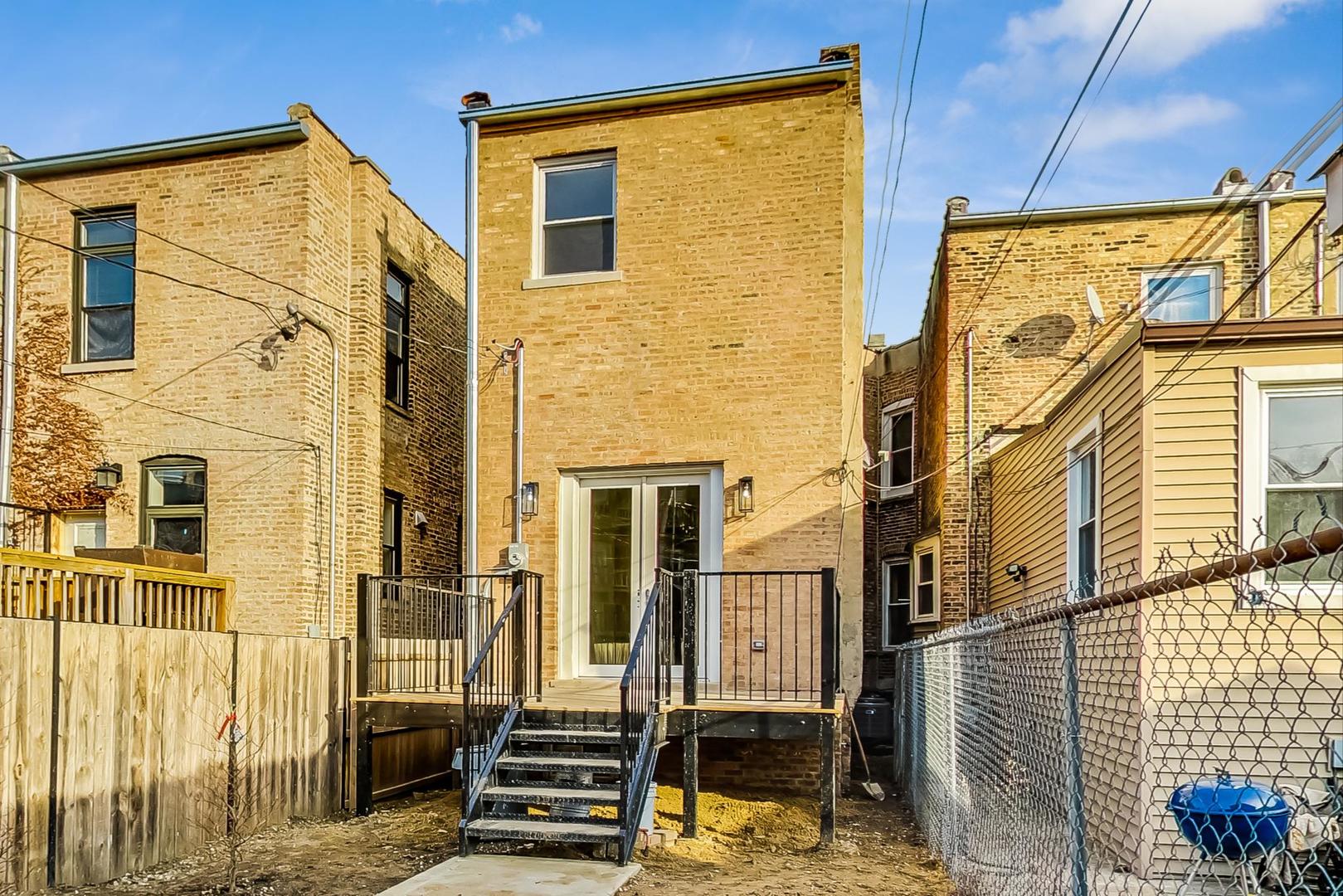 4734 S Langley Avenue