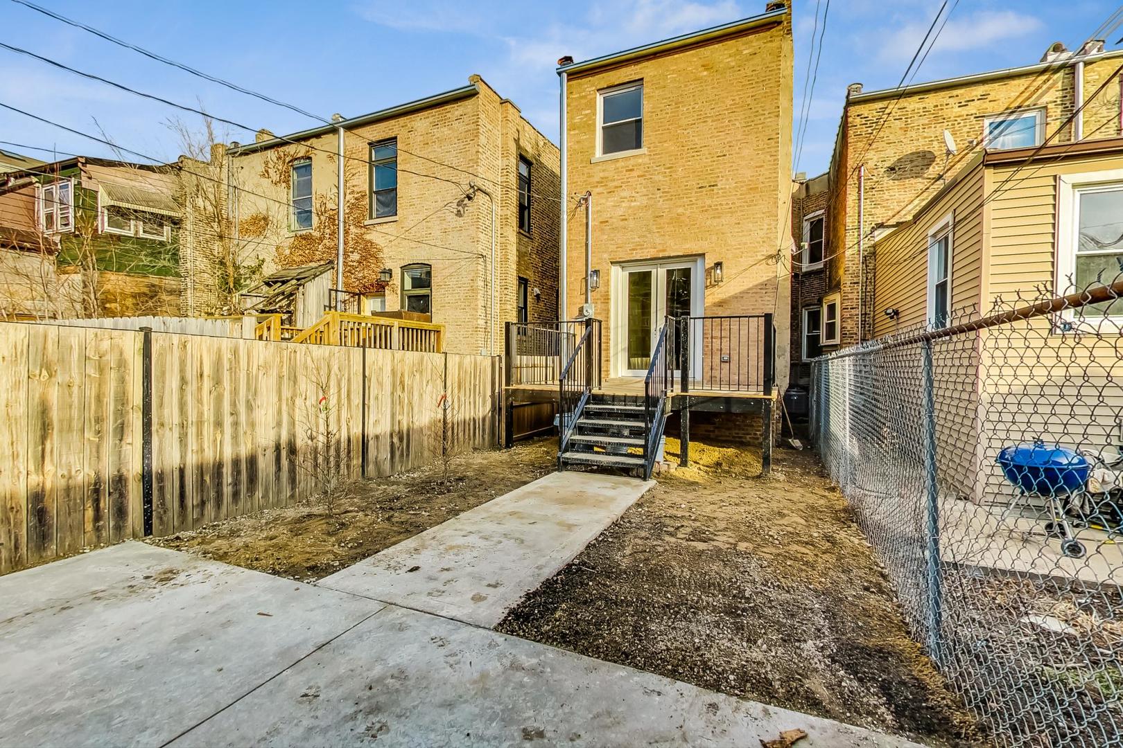 4734 S Langley Avenue