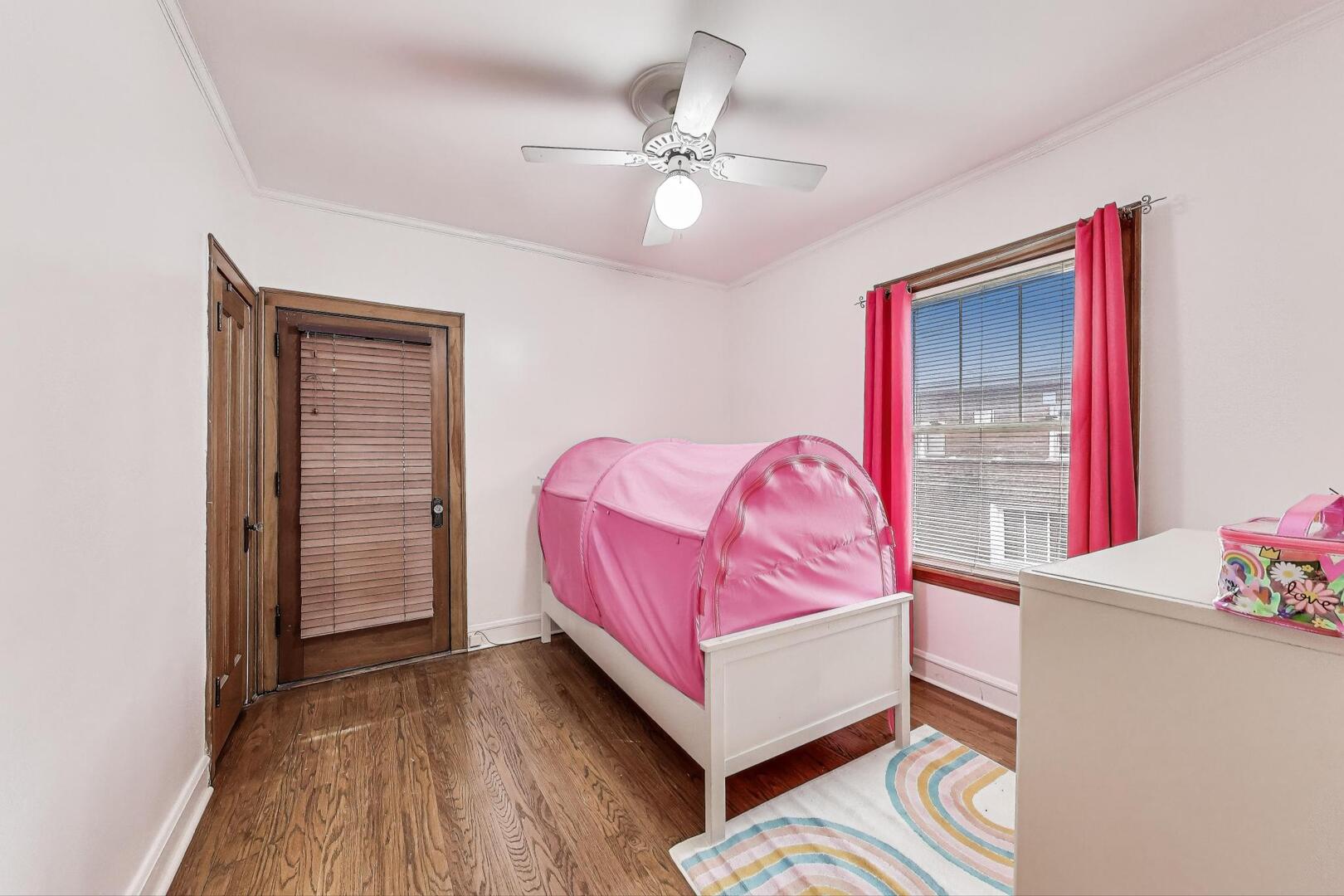 2253 W 110th Place