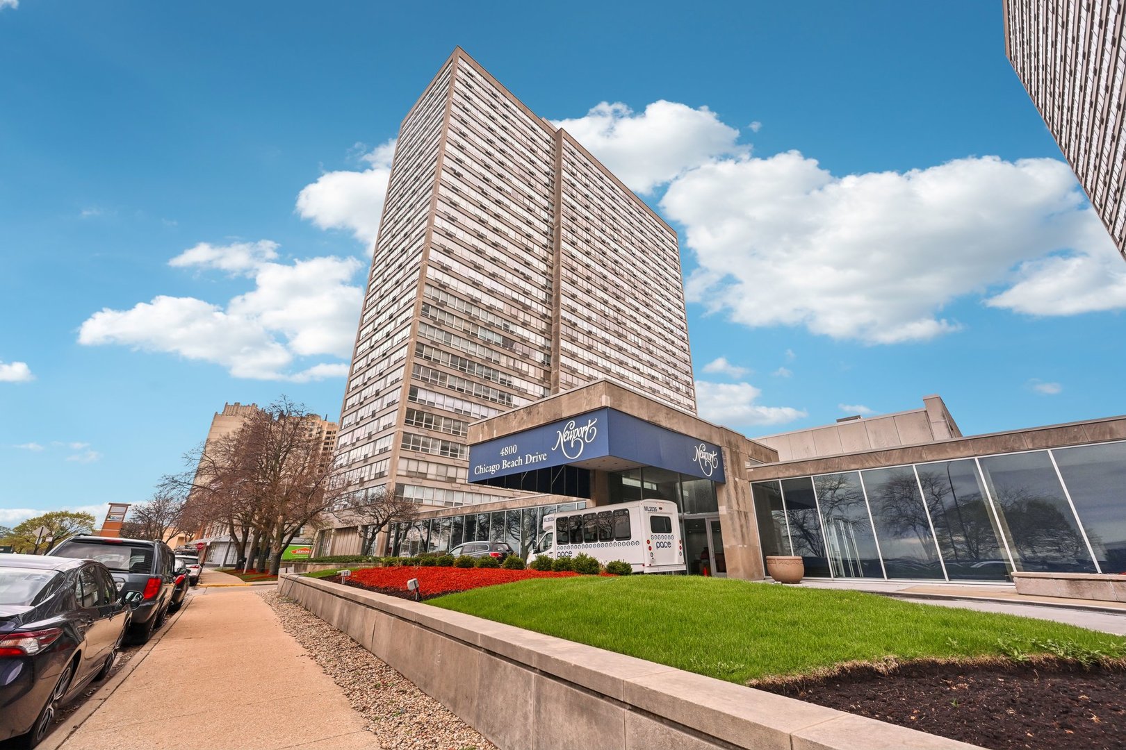 4800 S Chicago Beach Drive Unit: 702S