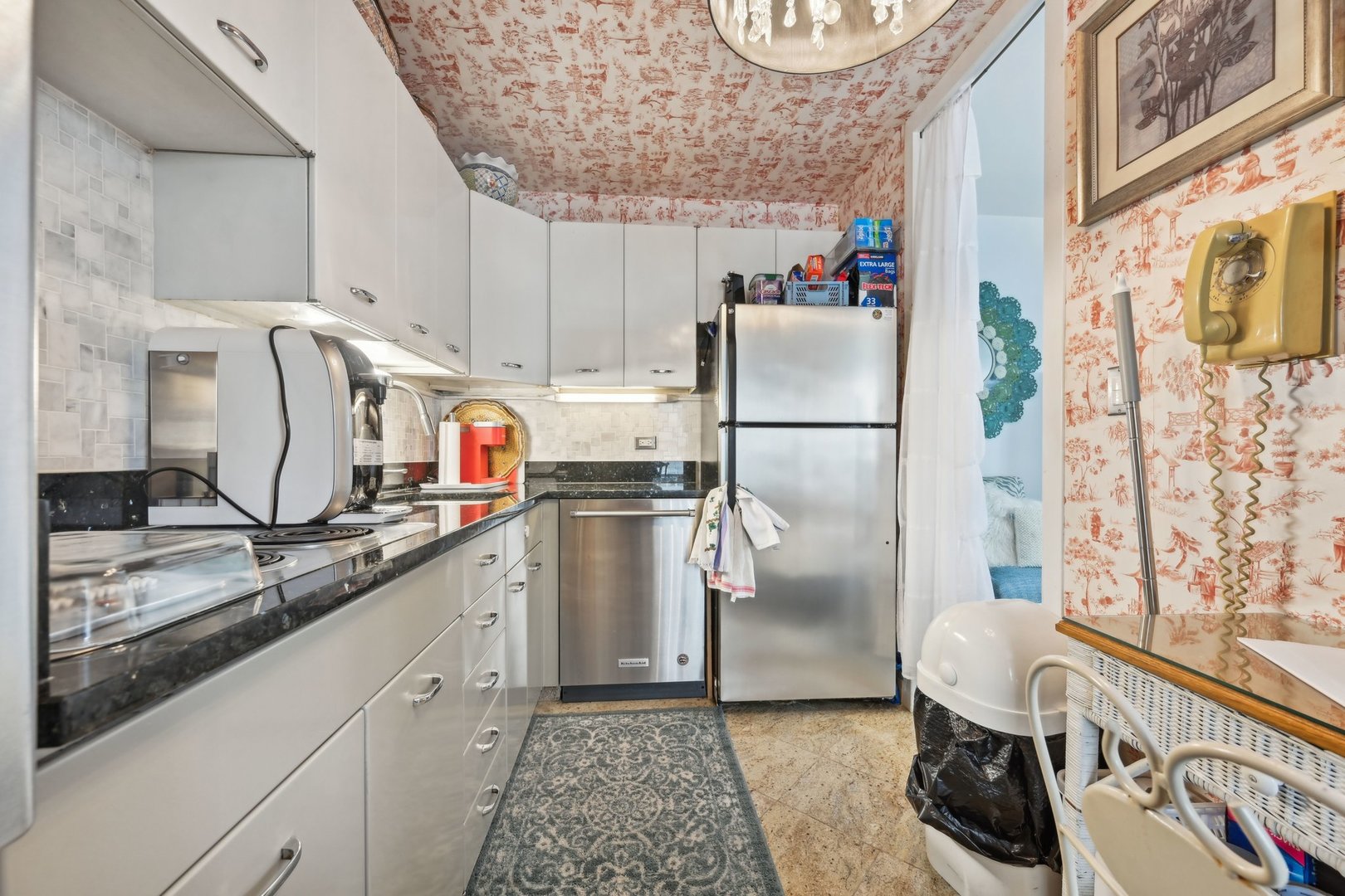 4800 S Chicago Beach Drive Unit: 702S