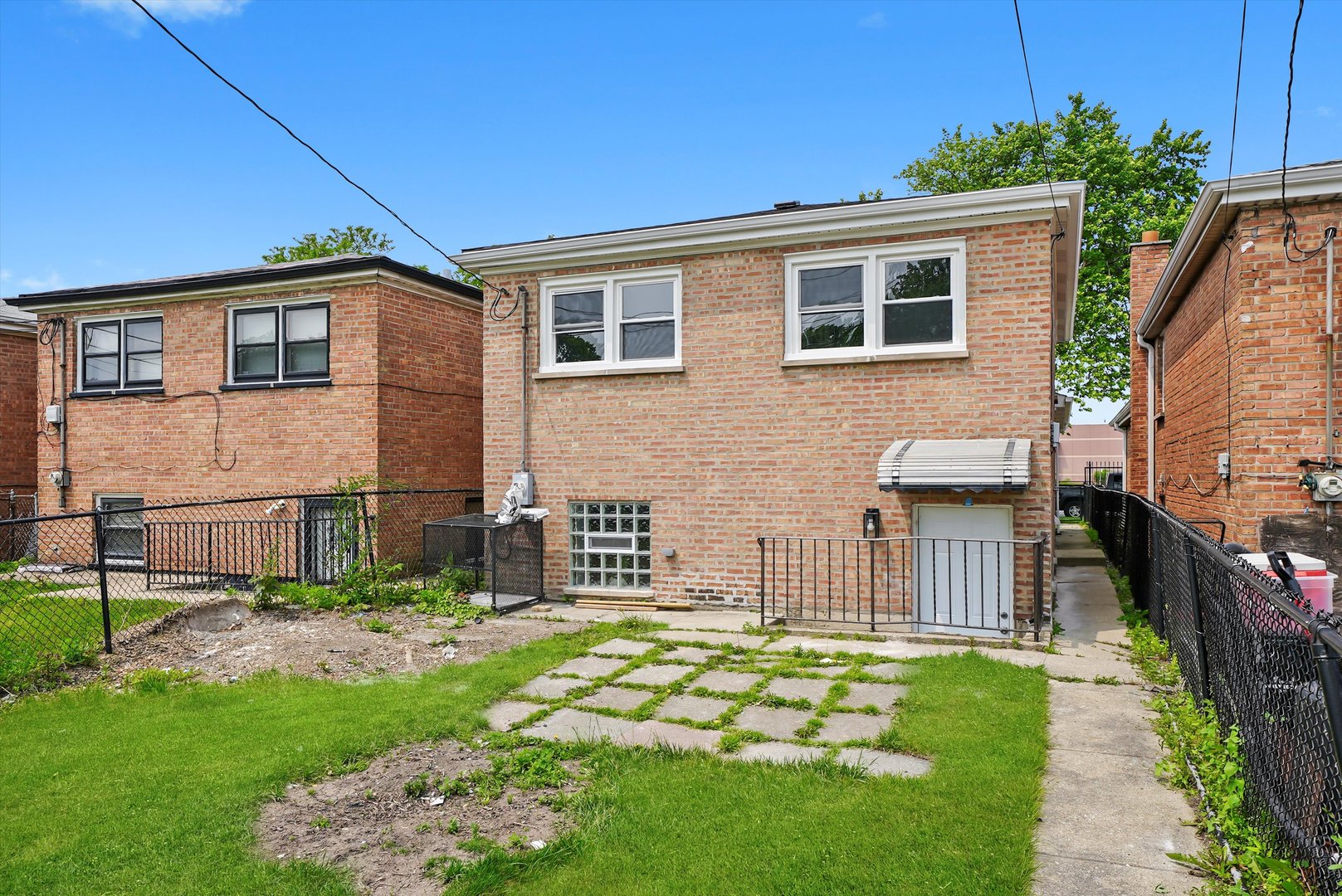 11517 S Ashland Avenue