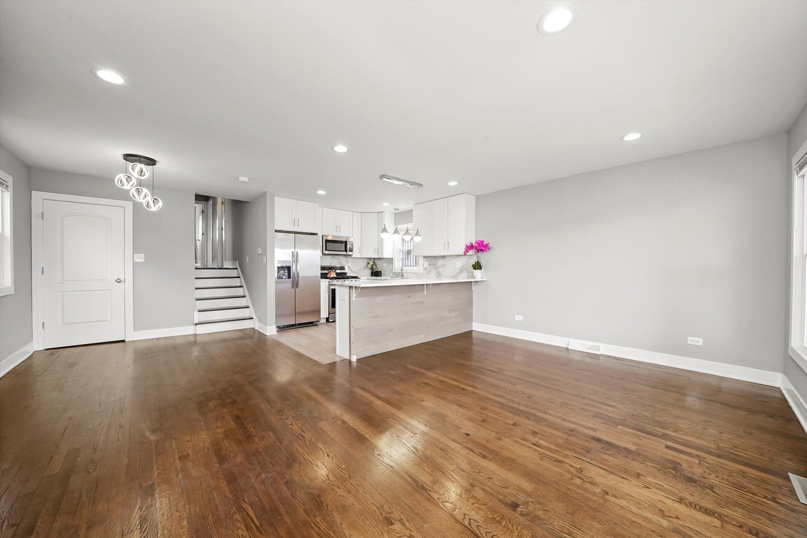 11517 S Ashland Avenue