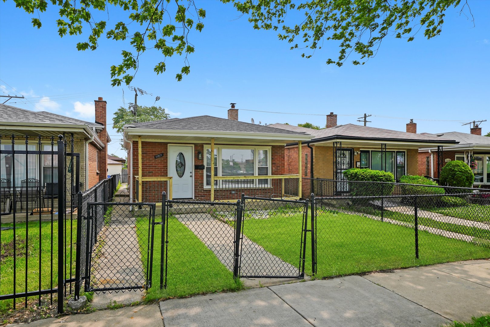 11517 S Ashland Avenue