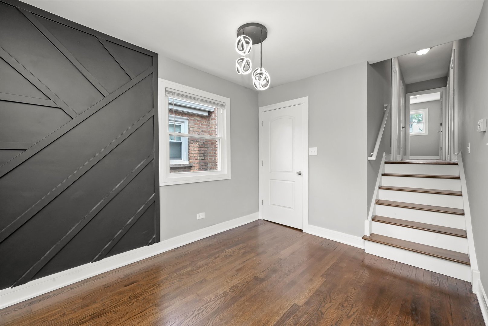 11517 S Ashland Avenue