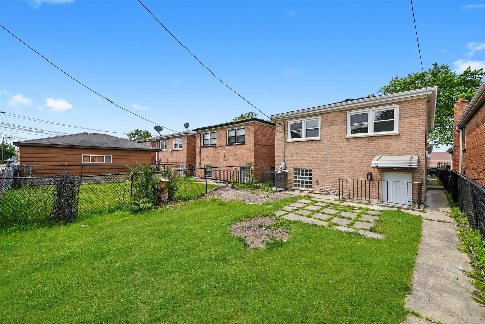 11517 S Ashland Avenue