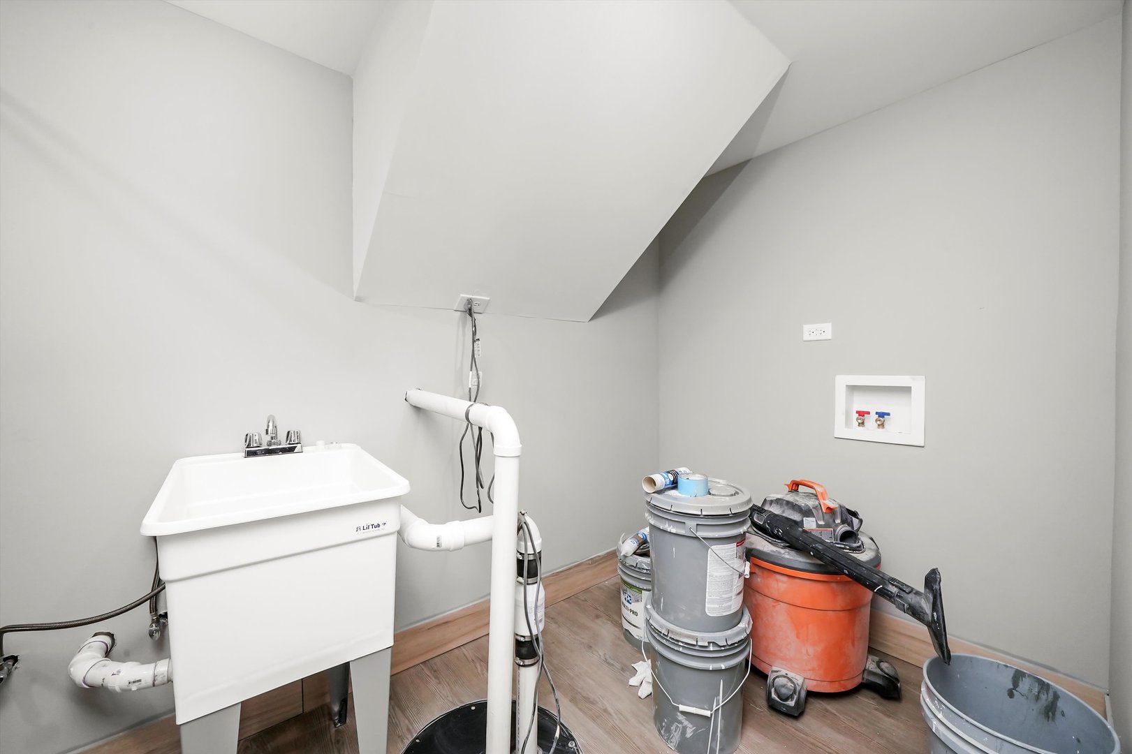 11517 S Ashland Avenue