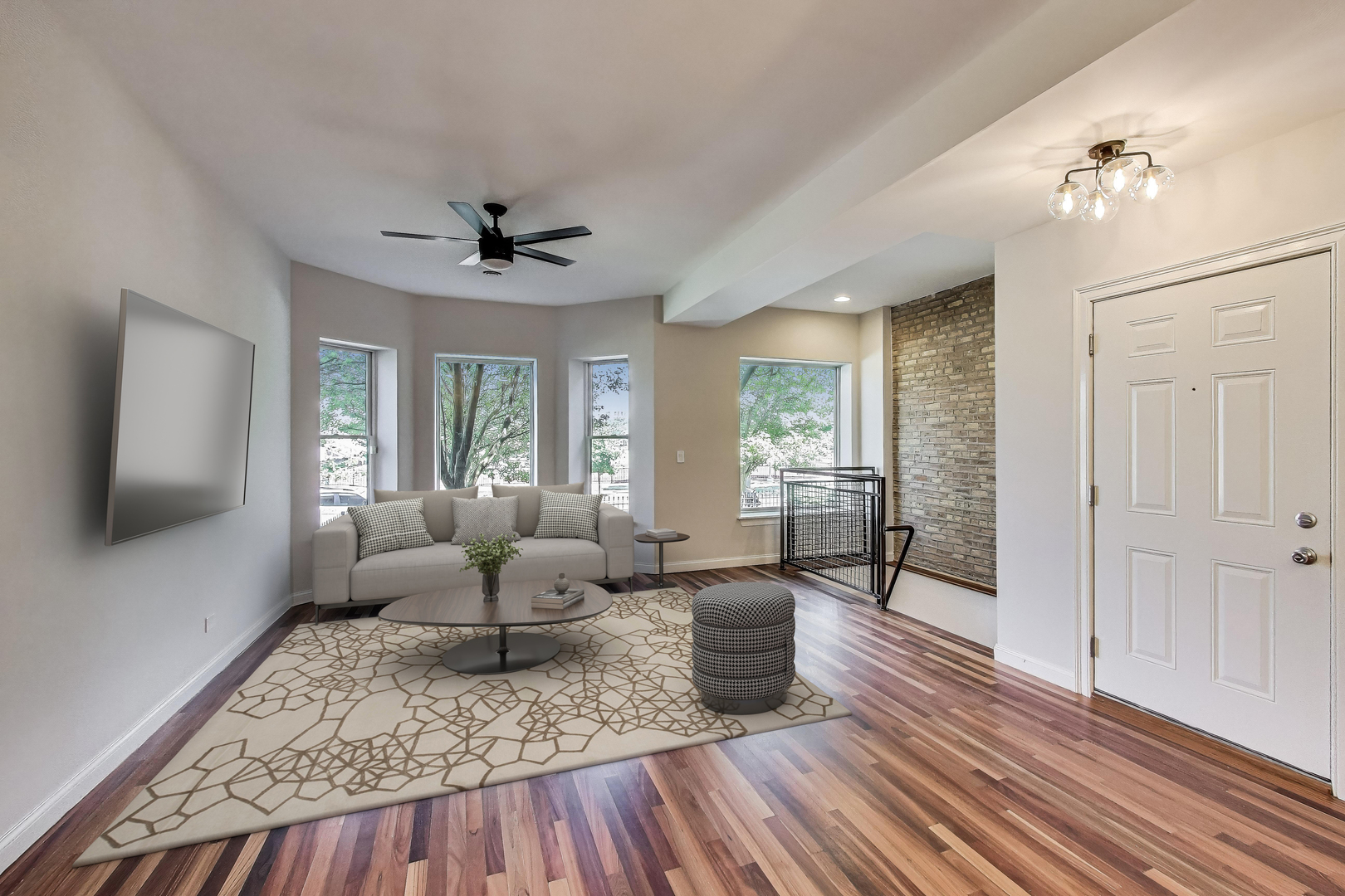 6318 S Greenwood Avenue Unit: 1