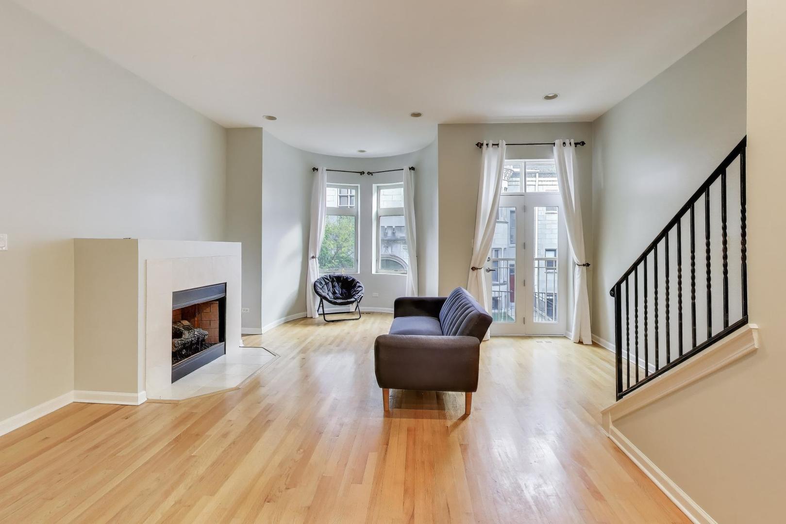 4926 S Drexel Boulevard Unit: C