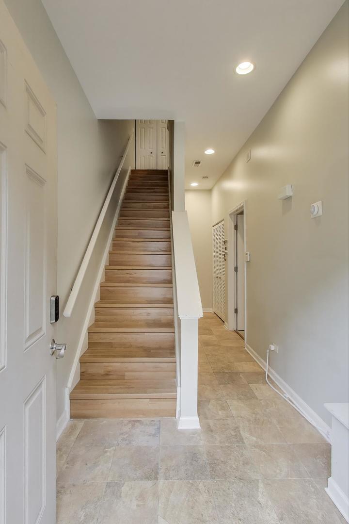 4926 S Drexel Boulevard Unit: C