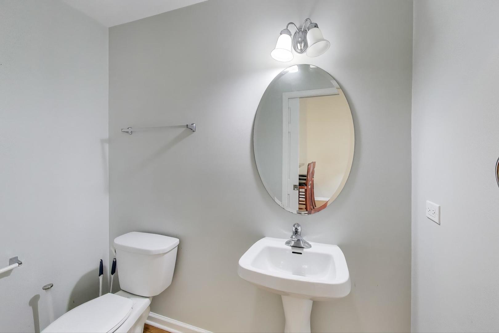 4926 S Drexel Boulevard Unit: C