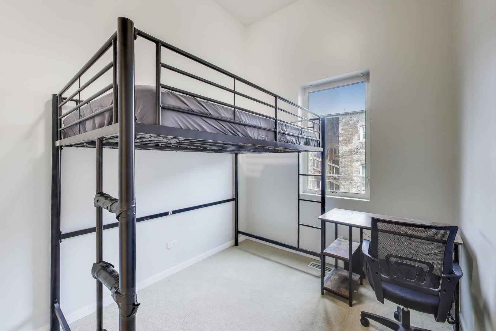 4926 S Drexel Boulevard Unit: C