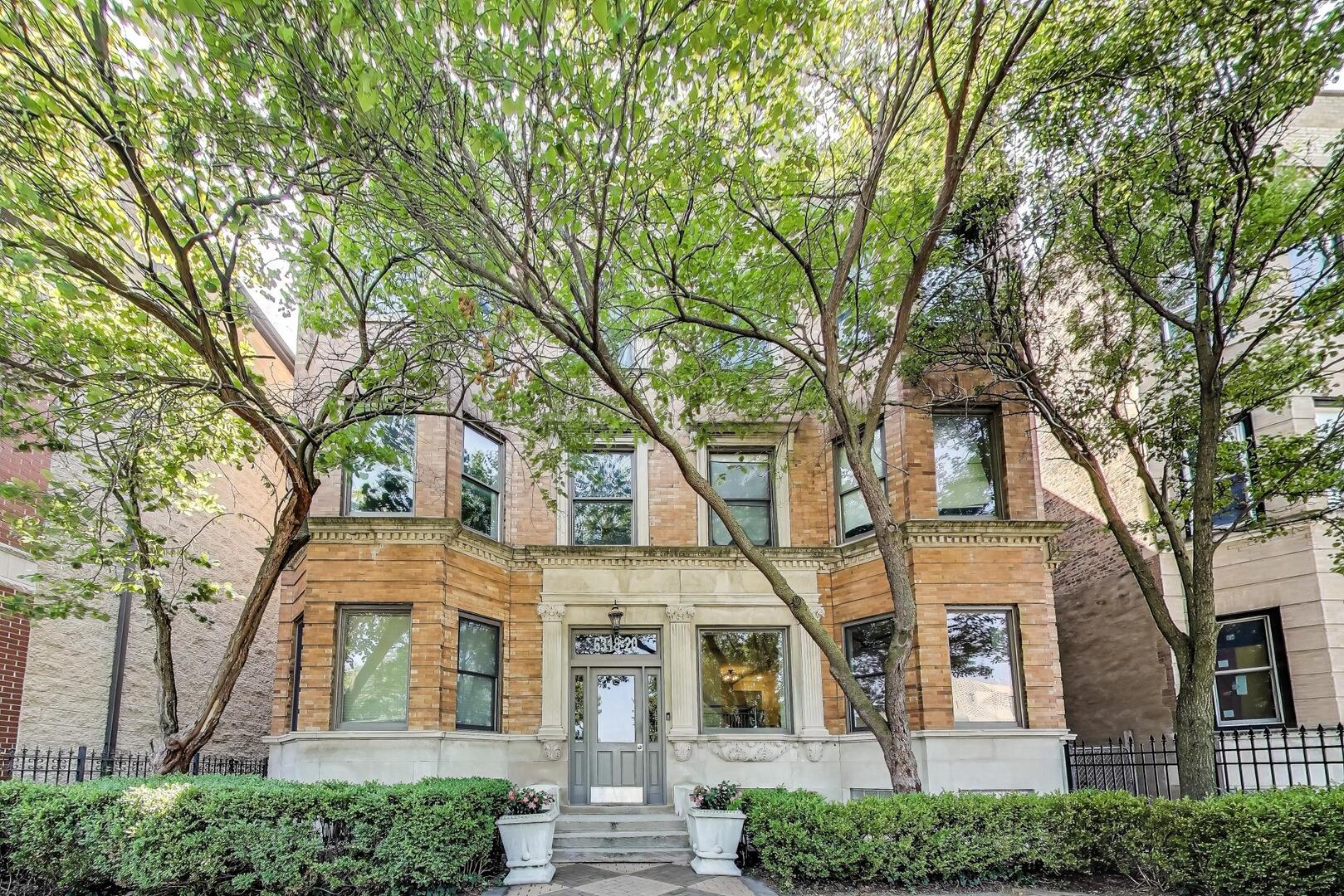 6318 S Greenwood Avenue Unit: 2