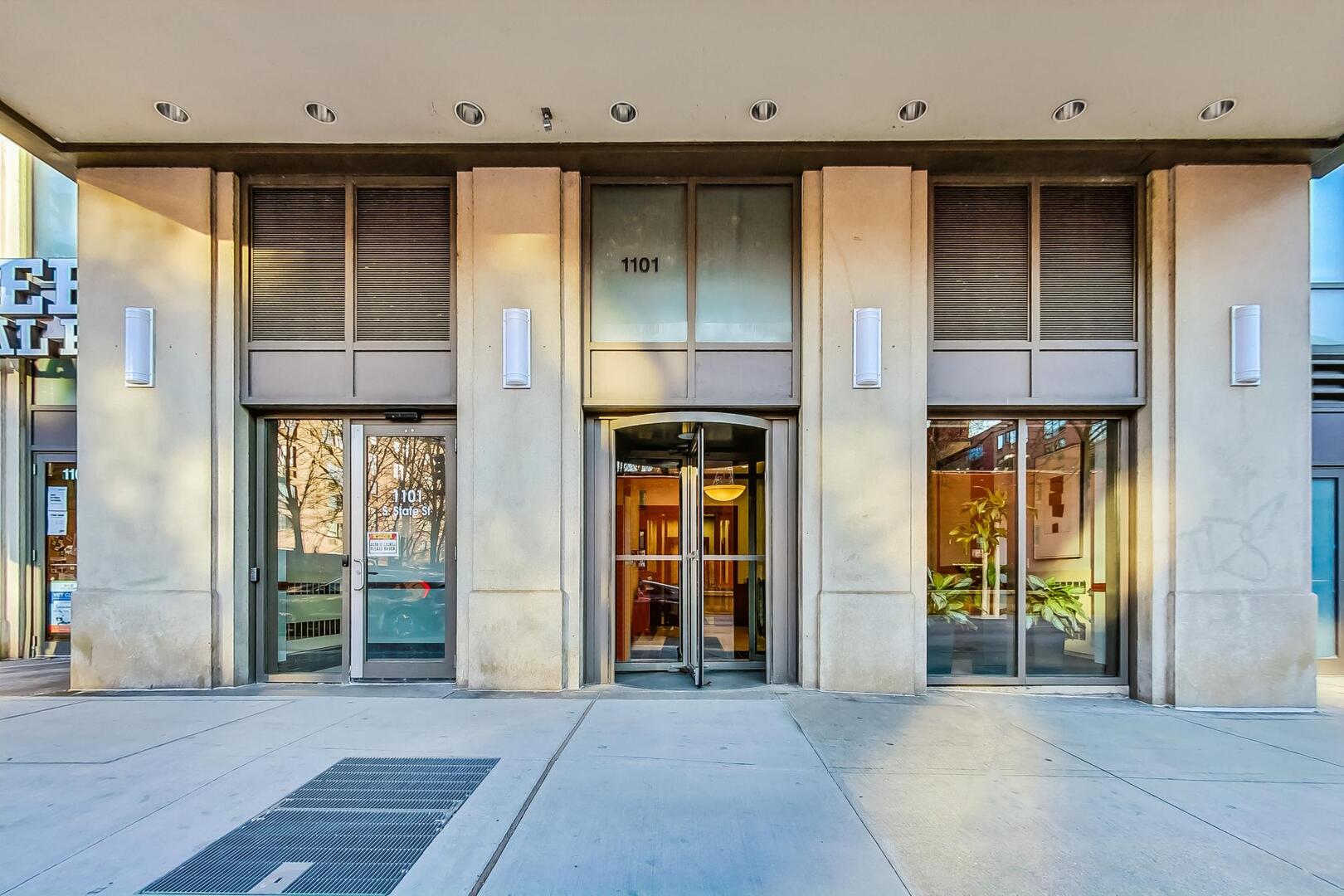 1101 S State Street Unit: 1307