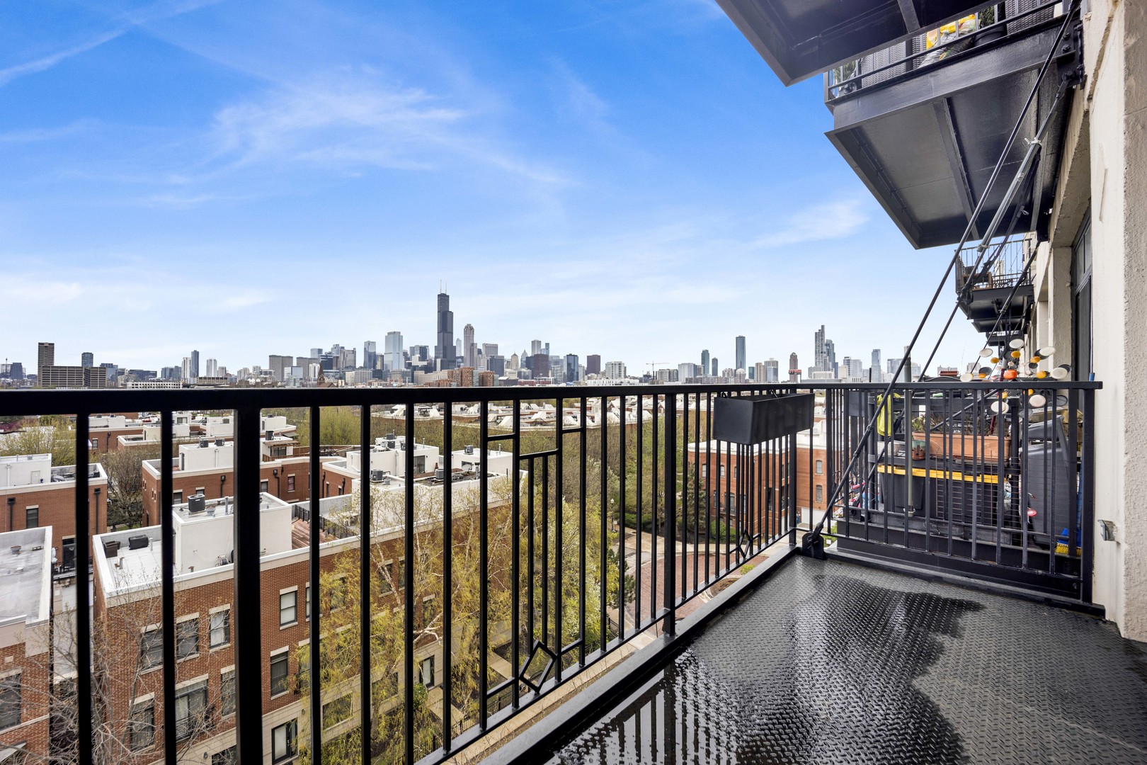 1524 S Sangamon Street Unit: 604
