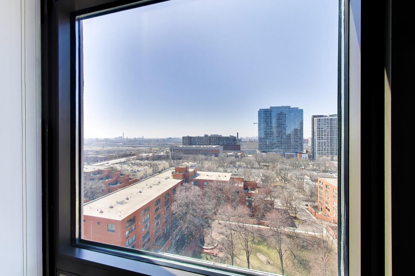 1101 S State Street Unit: 1307