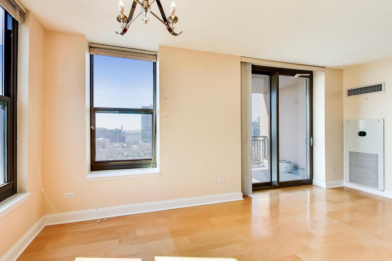 1101 S State Street Unit: 1307