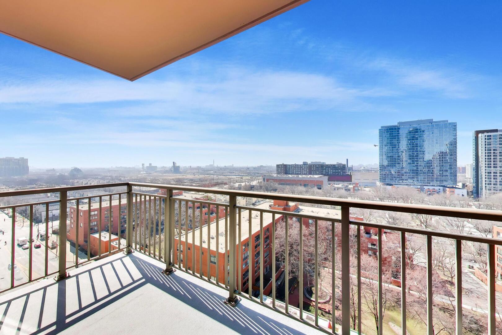 1101 S State Street Unit: 1307