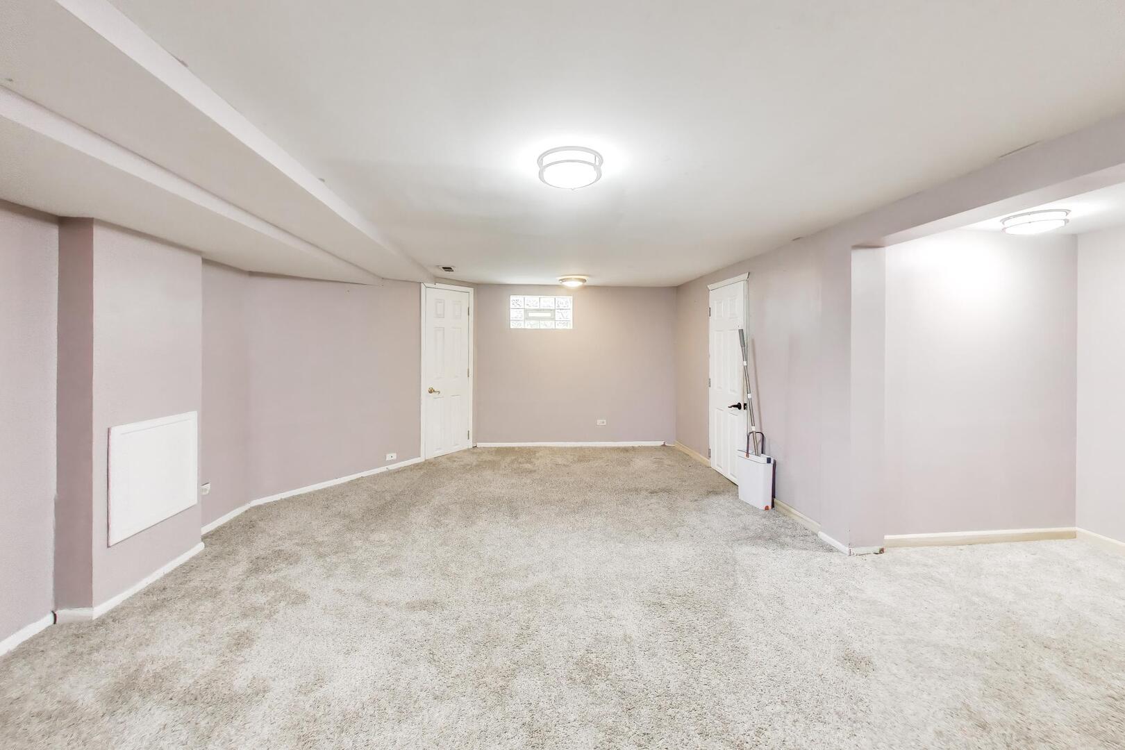 2923 W 97th Street