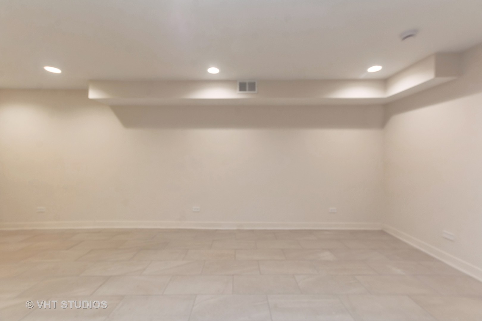 6320 S Greenwood Avenue Unit: G