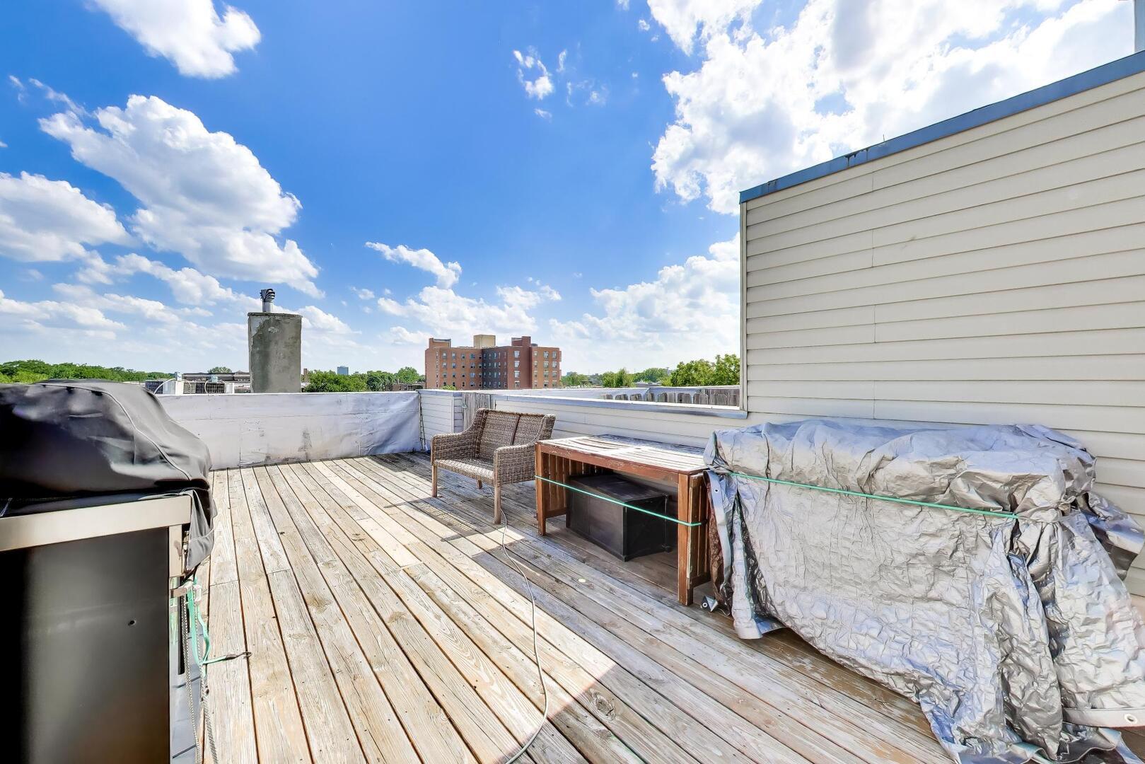 5210 S King Drive Unit: C