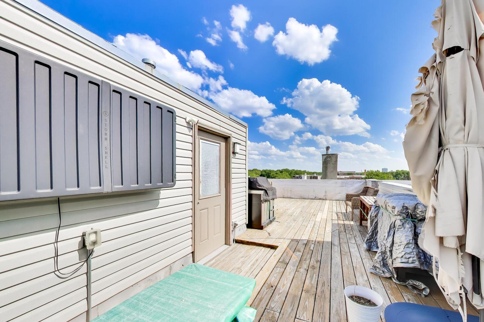 5210 S King Drive Unit: C