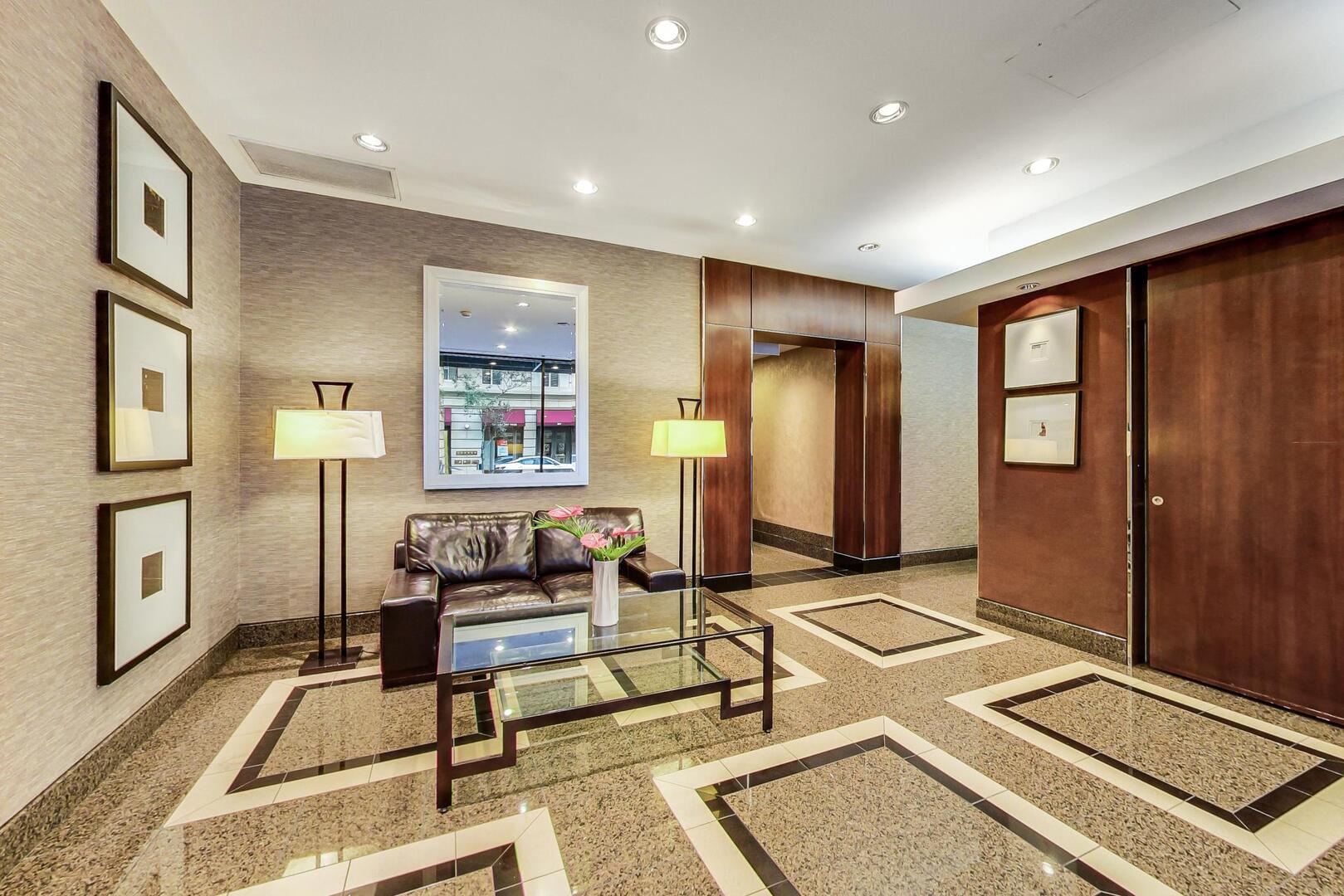 30 E Huron Street Unit: 4007