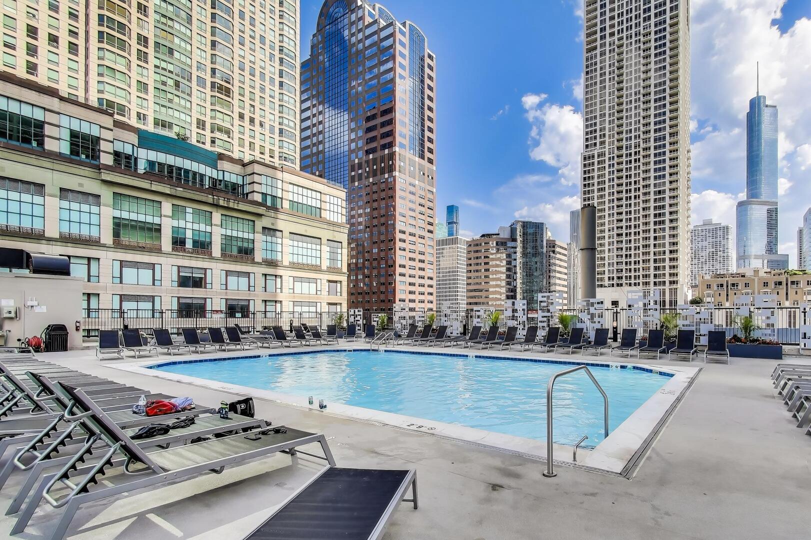 30 E Huron Street Unit: 4007